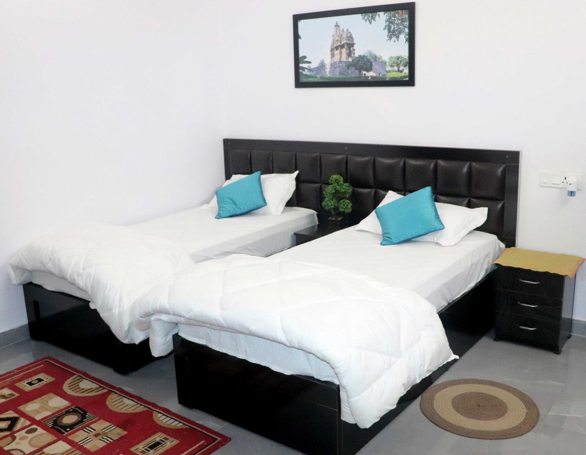 Khajuraho Glory Homestay Buitenkant foto